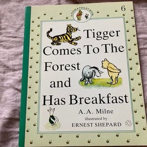 Tigger comes to the forest and has breakfast (book 6)